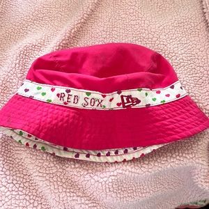 Red Sox bucket hat infant